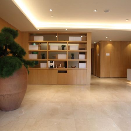 Ji Hotel Shanghai Bund East Nanjing Road Pedestrian Street Exterior foto