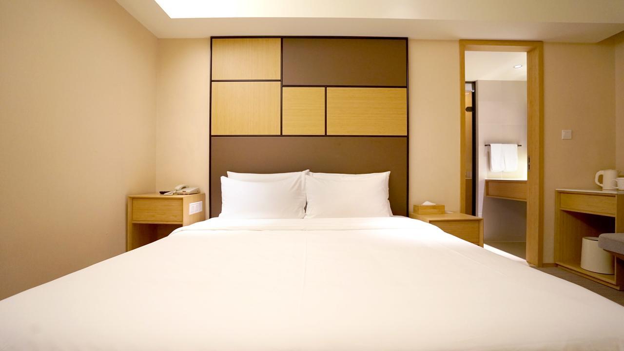 Ji Hotel Shanghai Bund East Nanjing Road Pedestrian Street Exterior foto