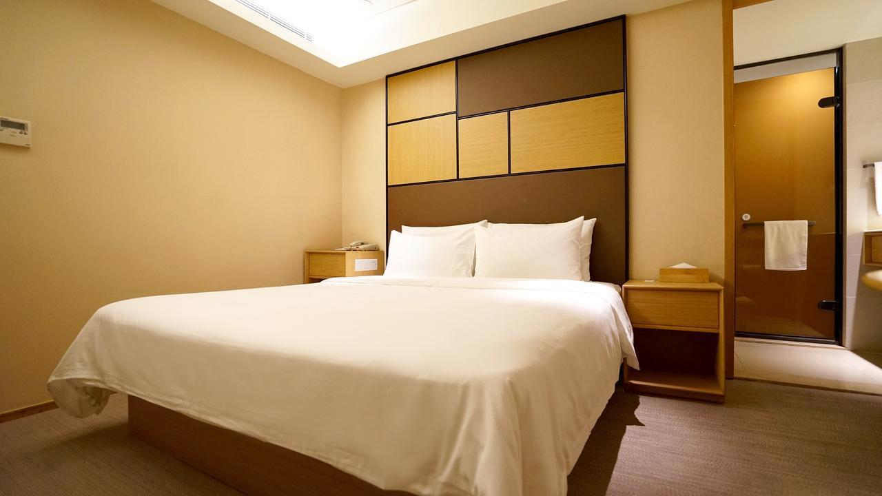 Ji Hotel Shanghai Bund East Nanjing Road Pedestrian Street Exterior foto